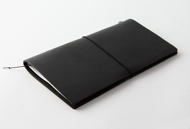 TRC - Traveler's Notebook Regular Size - BLACK - Image 6