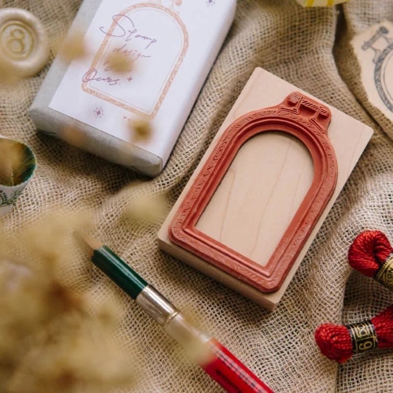 OURS - 'Window Embroidery Hoop' rubber stamp - Image 2