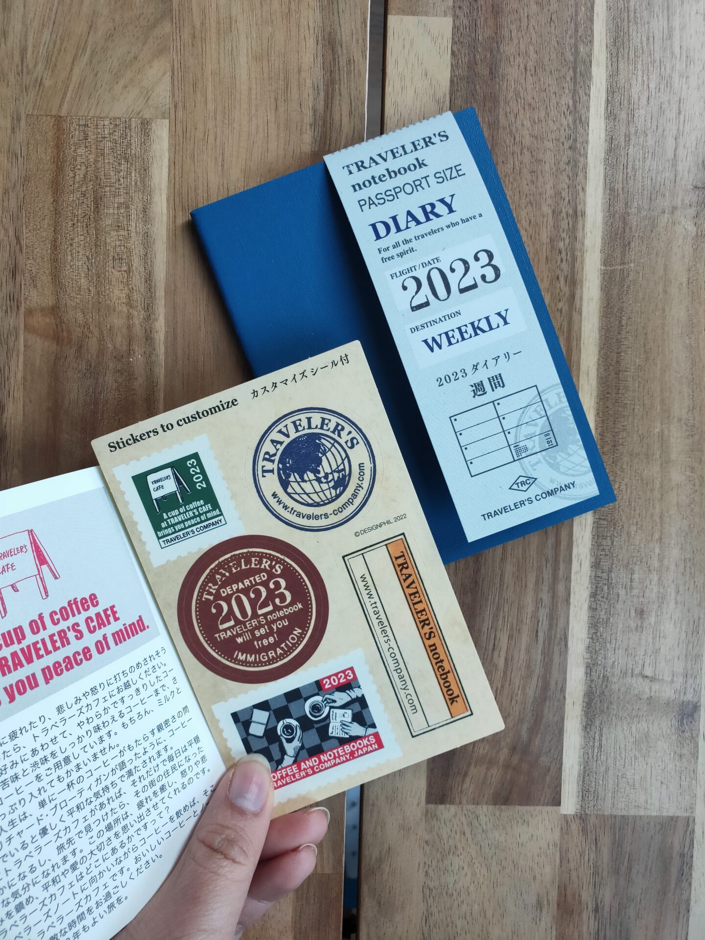 TRAVELER’S NOTEBOOK - Passport-Size Mid-Year 2nd Half Weekly 2023 (Jun - Dec)