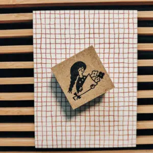 Cotori Cotori – Girl Holding Flowers – Stamp