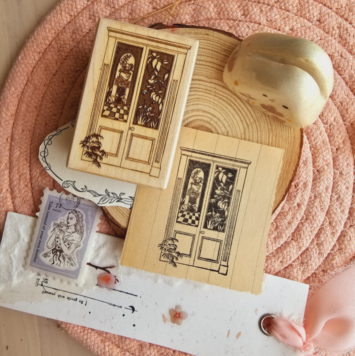 Elsie with Love x Jesslynn - Special 3rd Anniversary - Collectibles / Limited Edition Stamp - Image 3
