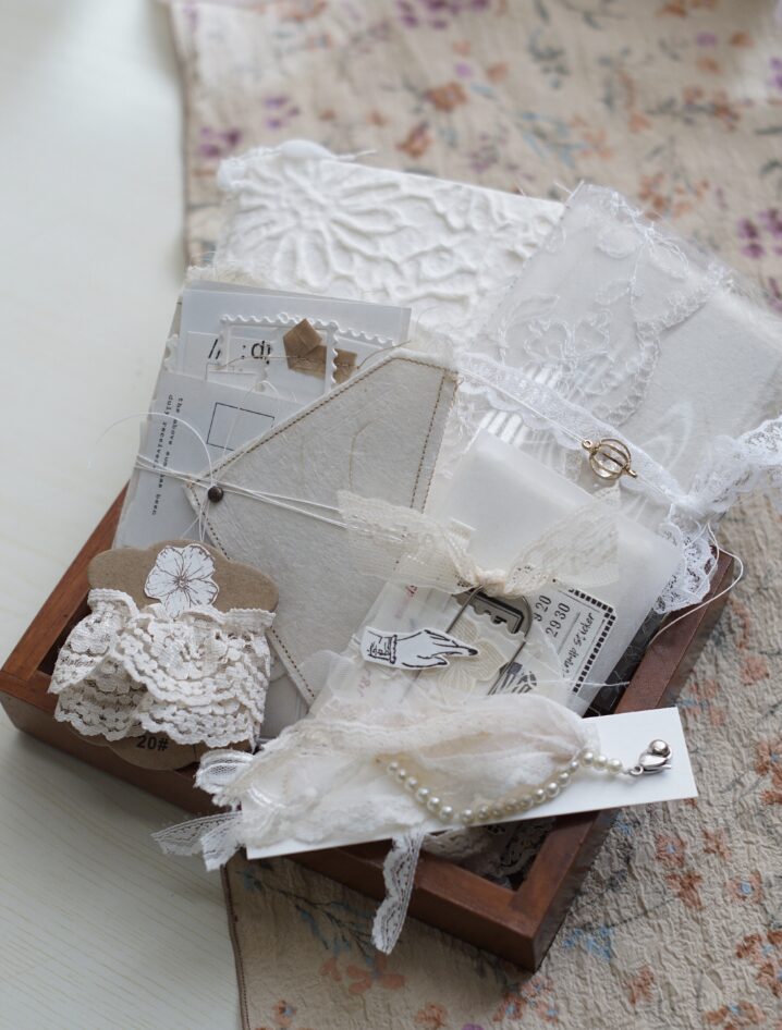 PutandPaper - Exclusive SPRING BENTO BOX