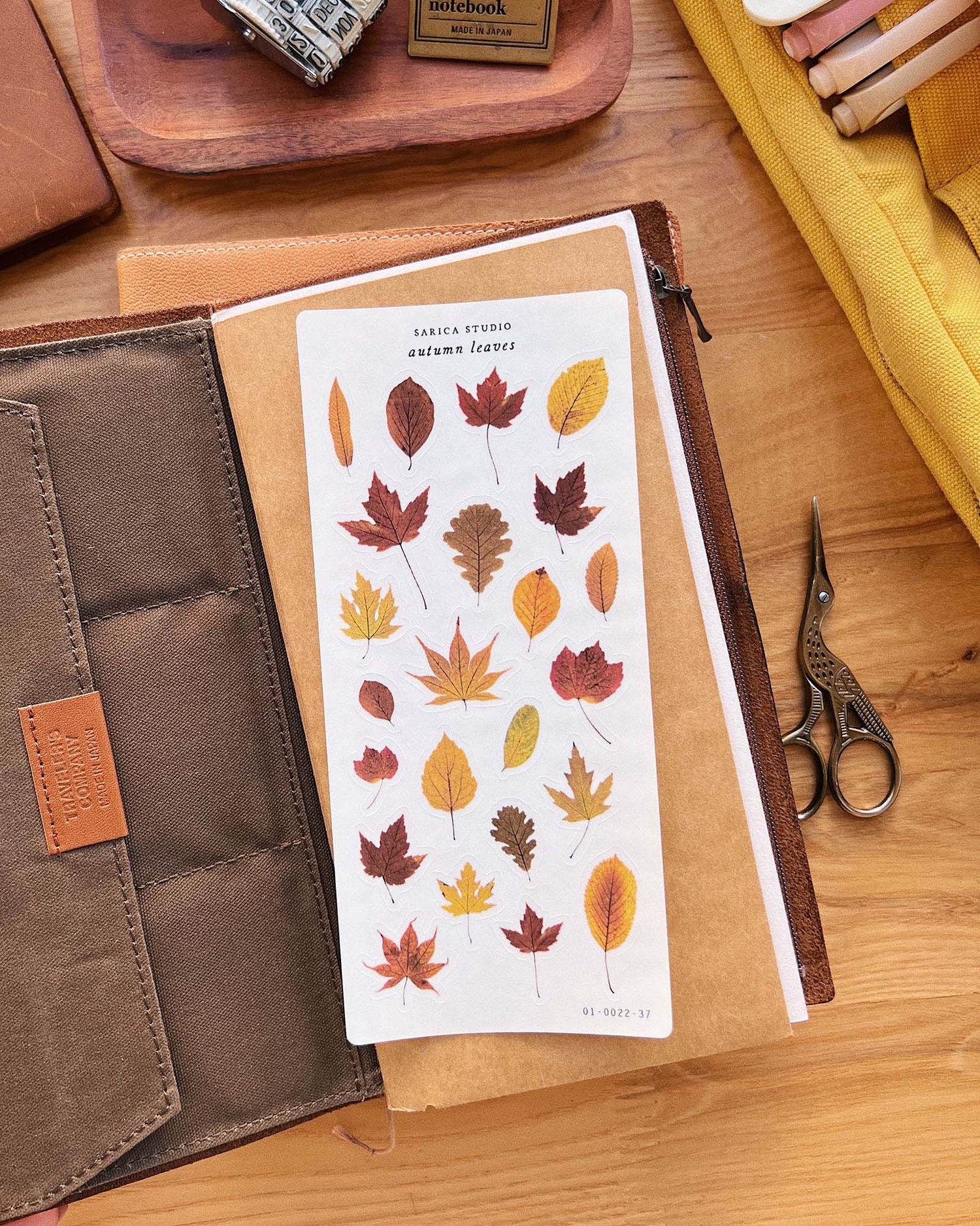Sarica Studio - Autumn Leaves - Sticker