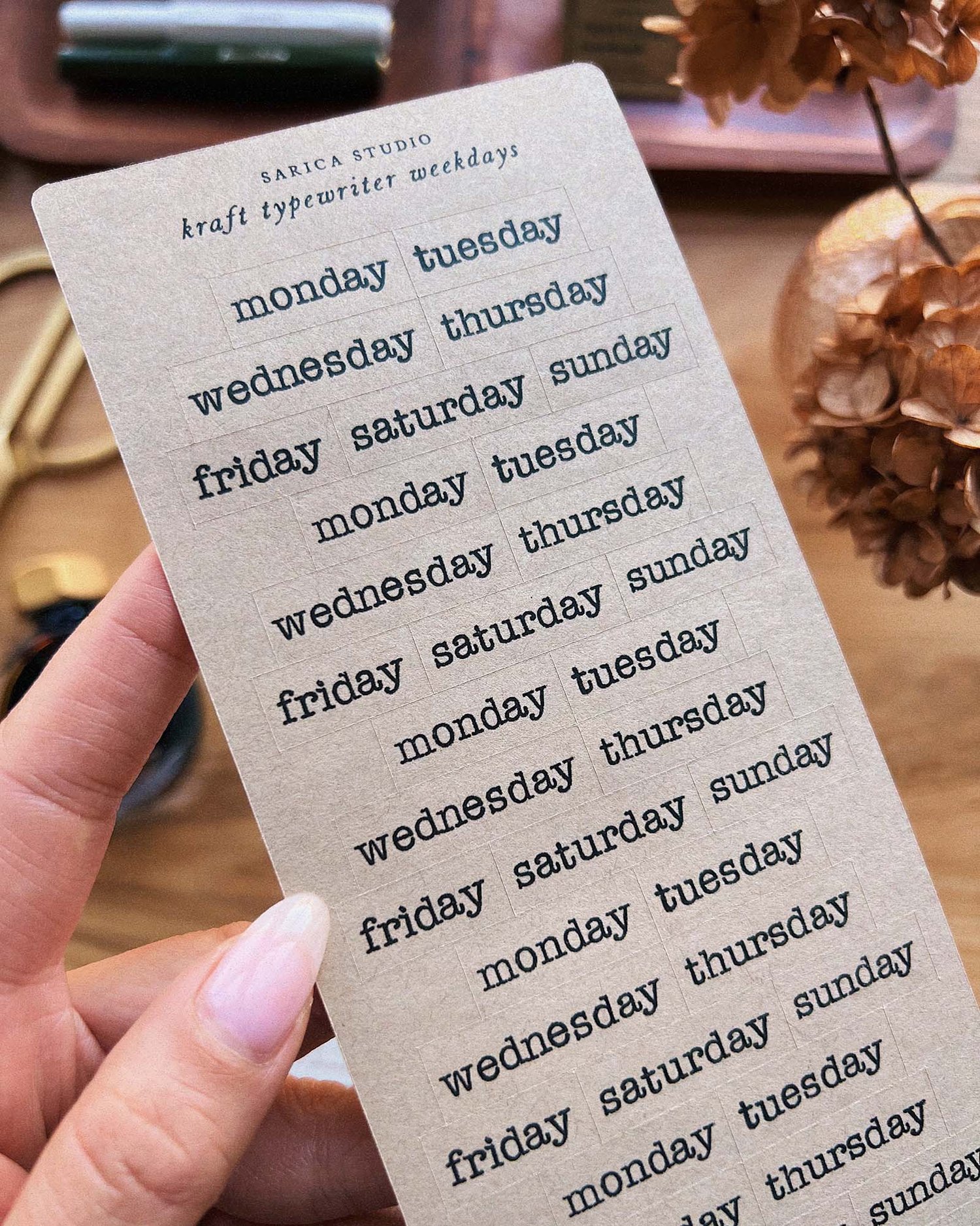 Sarica Studio - Kraft Typewriter WEEKDAY - Sticker