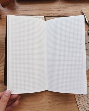 Sarica Studio - Chestnut Brown Notebook - Regular/Standard Size