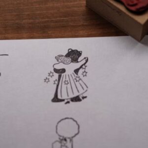IvySnow - Dancing Bear - Stamp