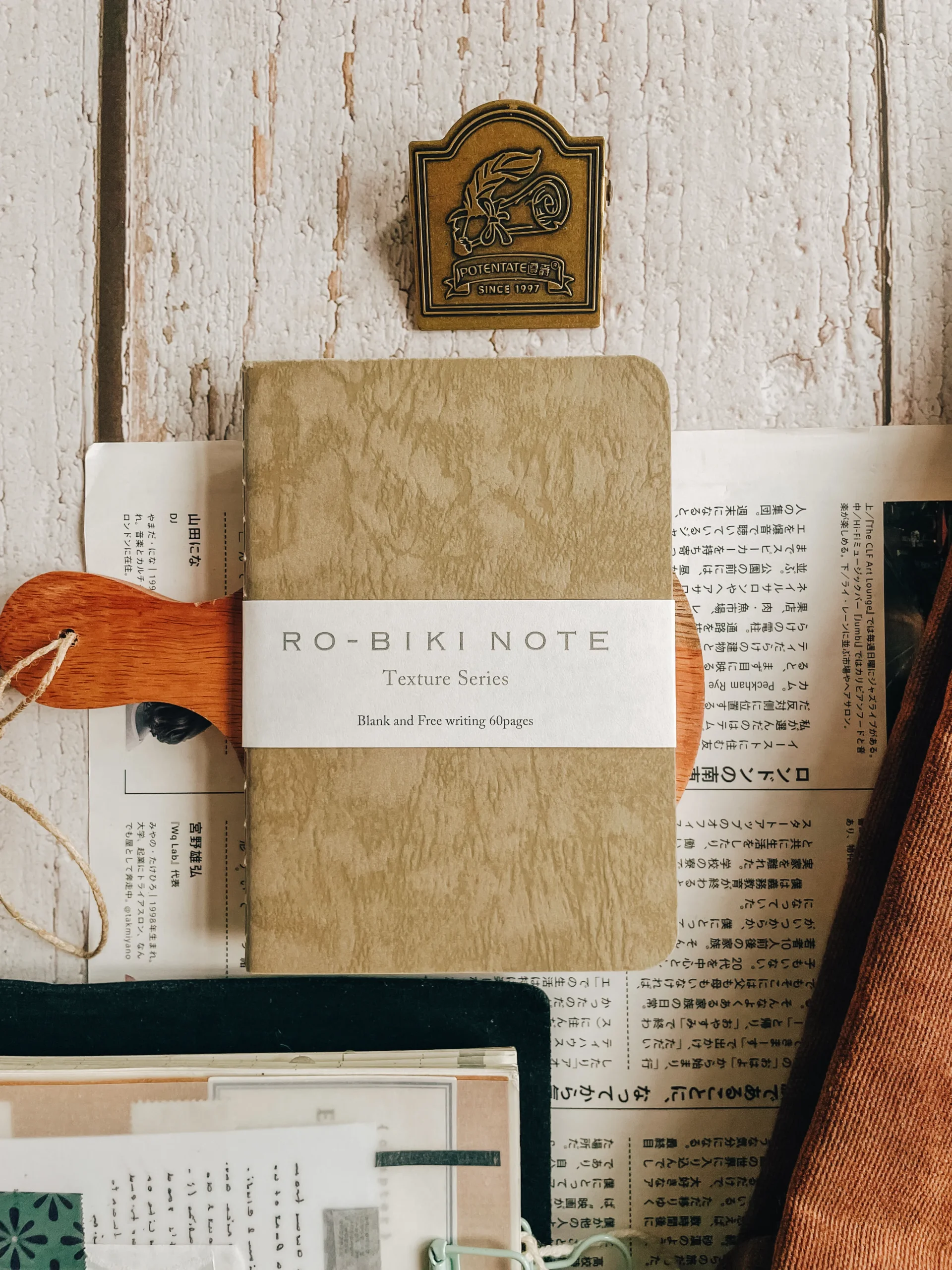 Yamamoto Paper - Texture Series Fushi Iro - Ro-Biki Note