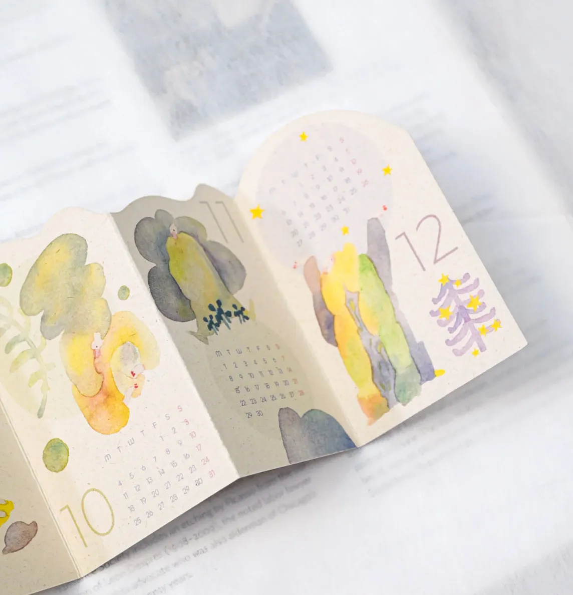 2027 - Dodolulu - Mini Concertina Monthly Calendar