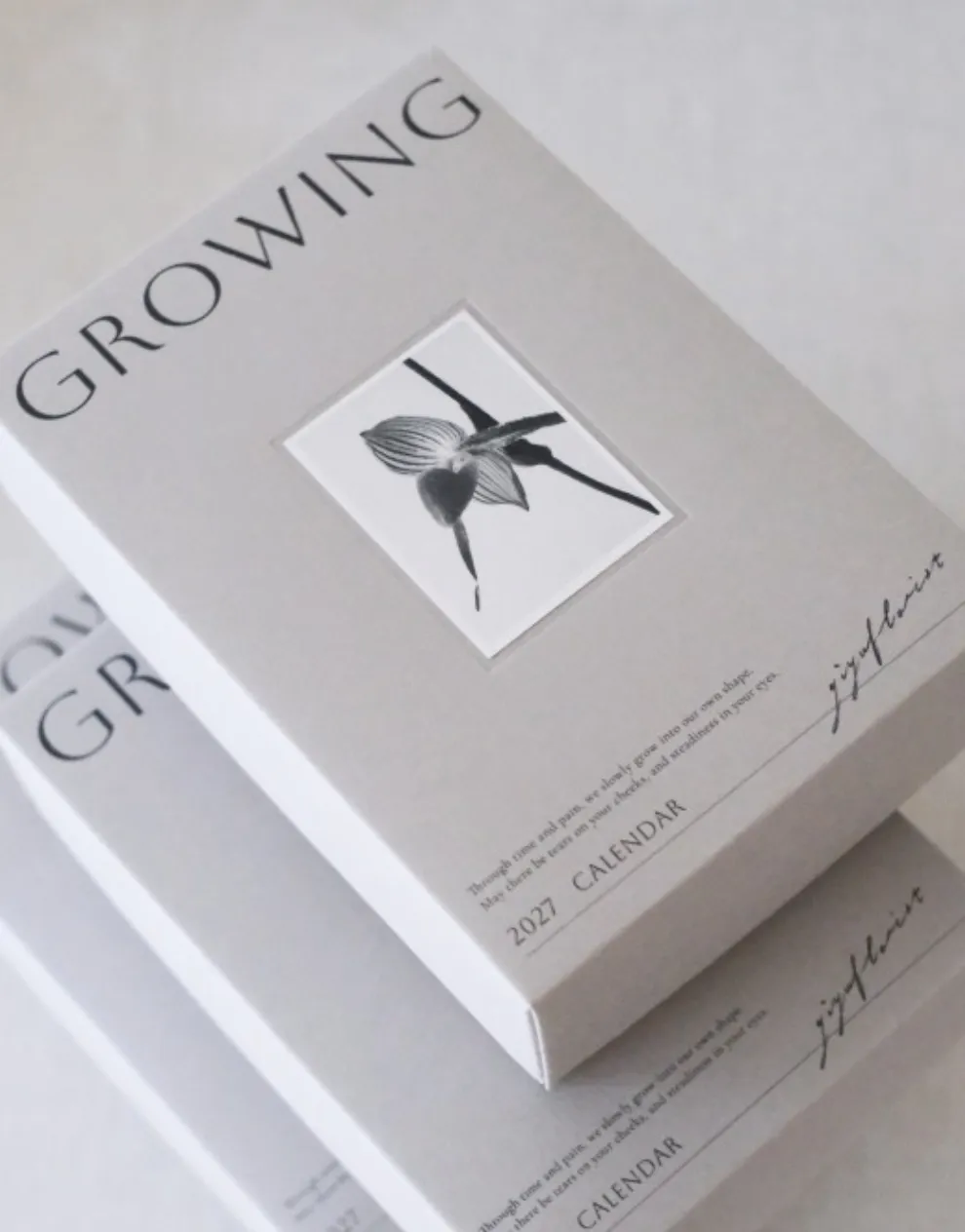 2027 - Yiyuflorist GROW Calendar - 365 Flower and Plants Calendar